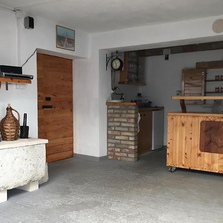 Guesthouse Cipre Lumbarda Exterior photo