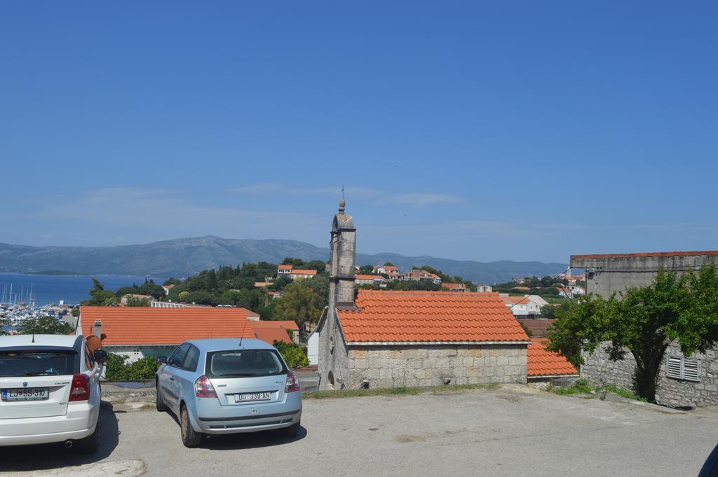 Guesthouse Cipre Lumbarda Exterior photo