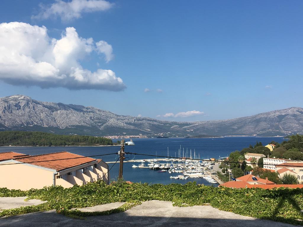 Guesthouse Cipre Lumbarda Exterior photo